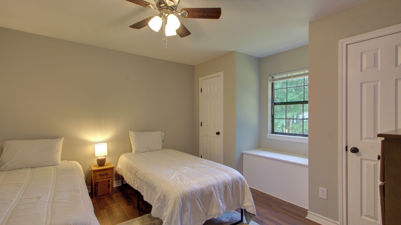 Photo of Bedroom in Redlick