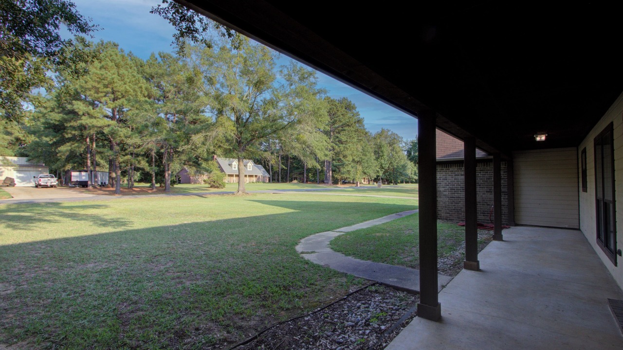 Photo of Outdoor in Redlick