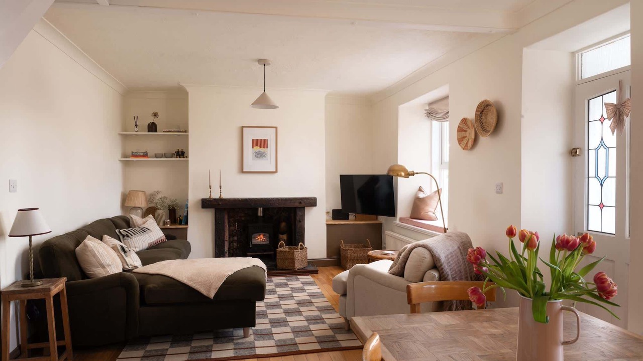 Photo of Livingroom in Redruth