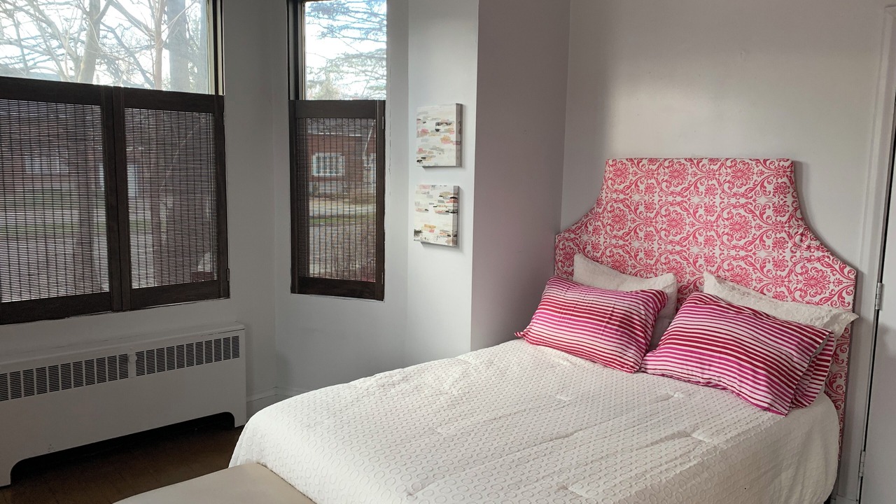 Photo of Bedroom in Sainte-Foy-Sillery-Cap-Rouge