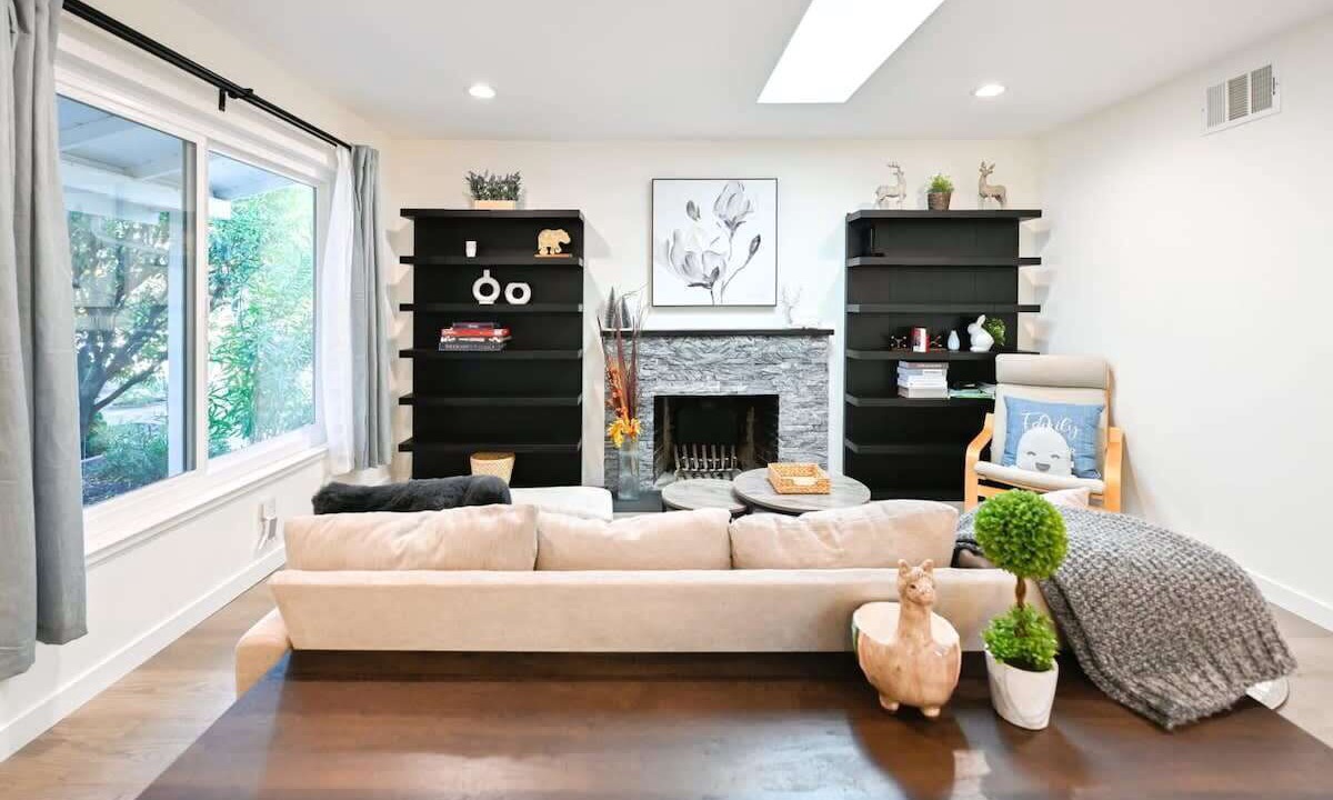 Photo of Livingroom in Sunnyvale West