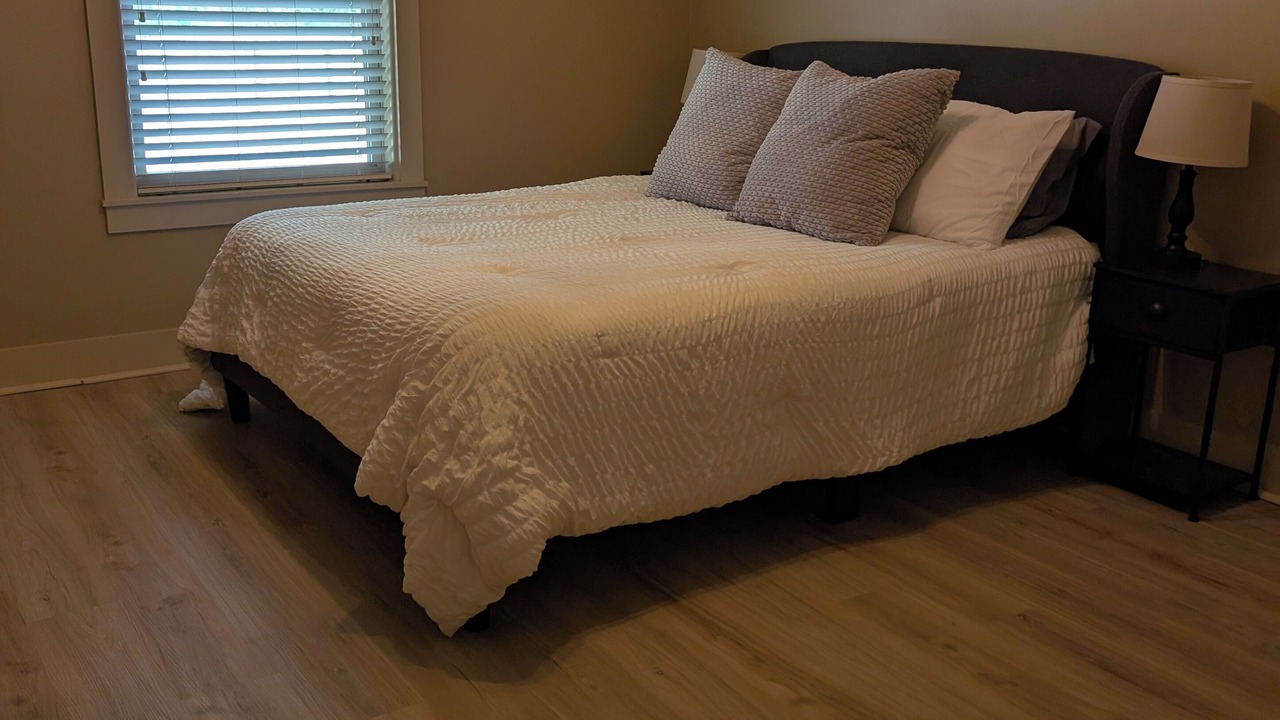 Photo of Bedroom in Ferndale