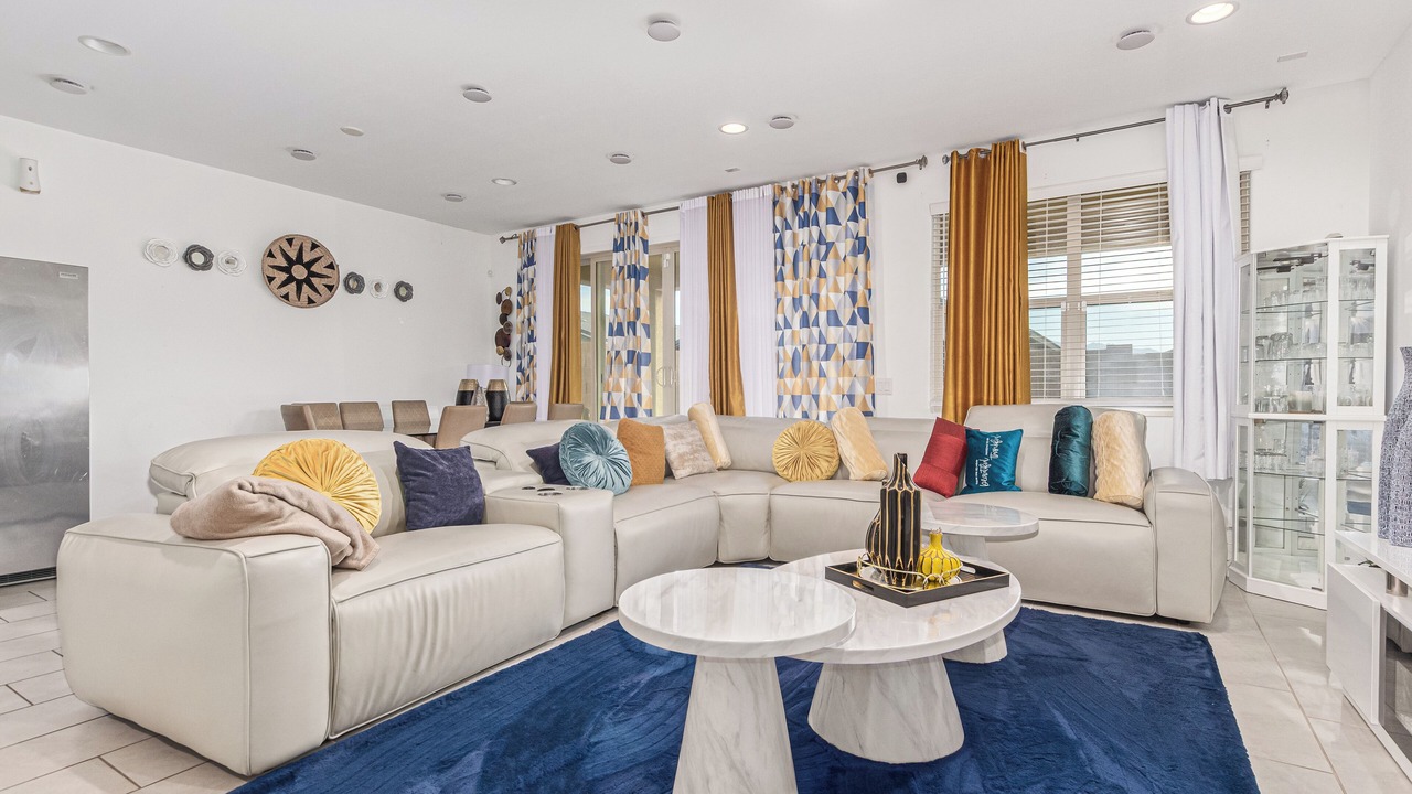 Photo of Livingroom in Tolleson