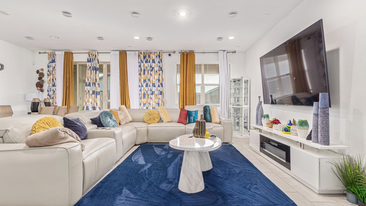 Photo of Livingroom in Tolleson