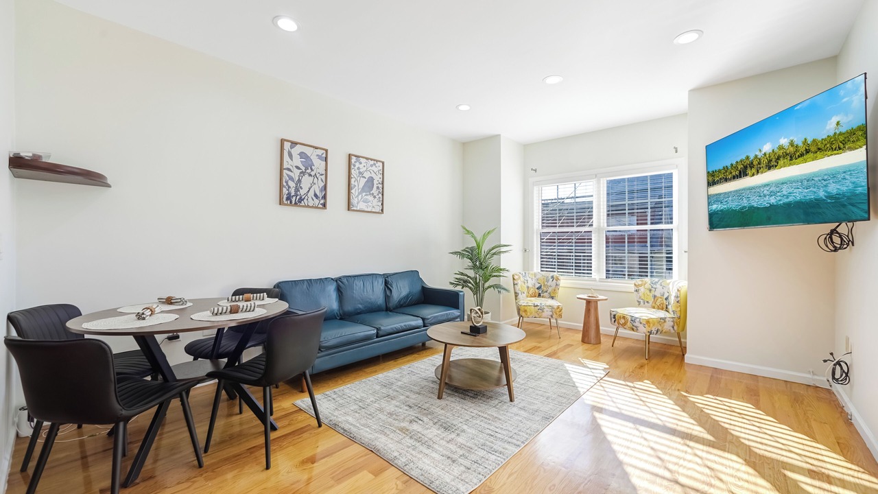 Photo of Livingroom in Constable Hook