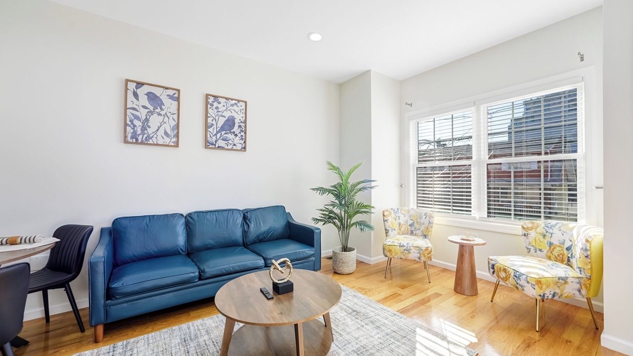 Photo of Livingroom in Constable Hook