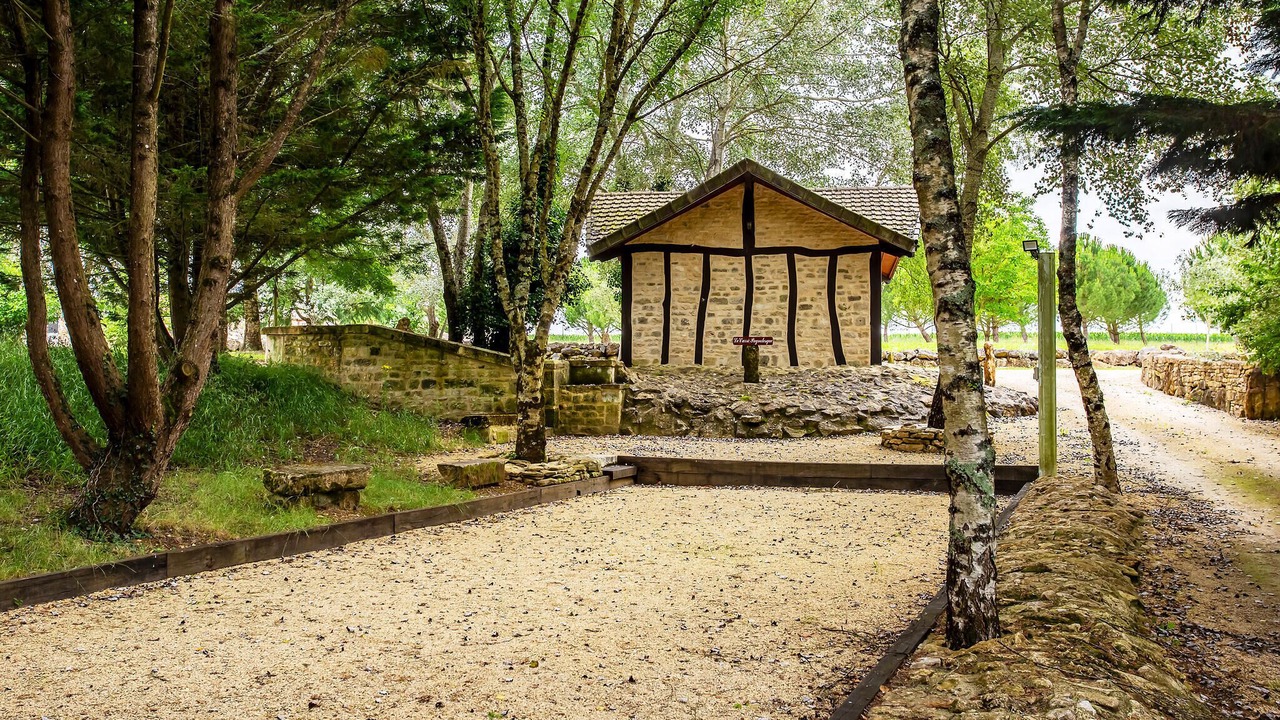 Photo of Others in Lonnes