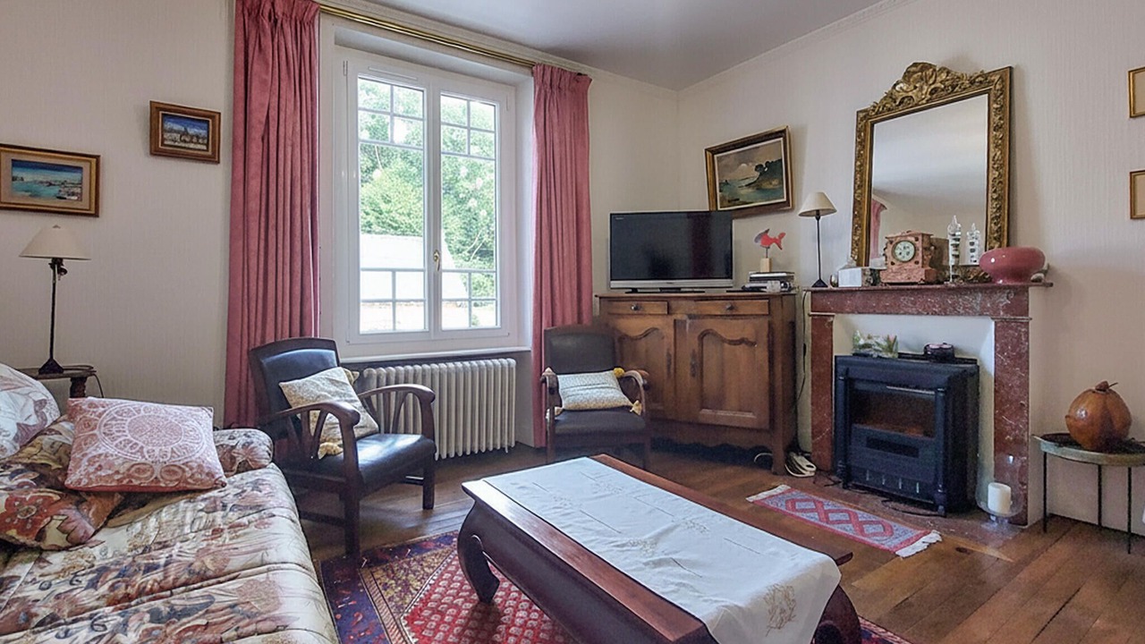 Photo of Bedroom in Saint-Servan