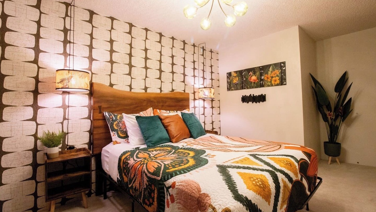 Photo of Bedroom in Roseburg