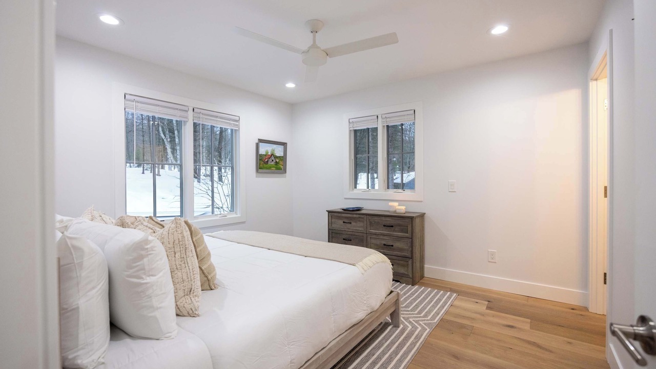 Photo of Bedroom in Kewadin