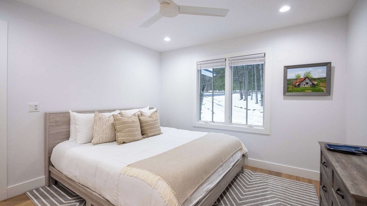 Photo of Bedroom in Kewadin
