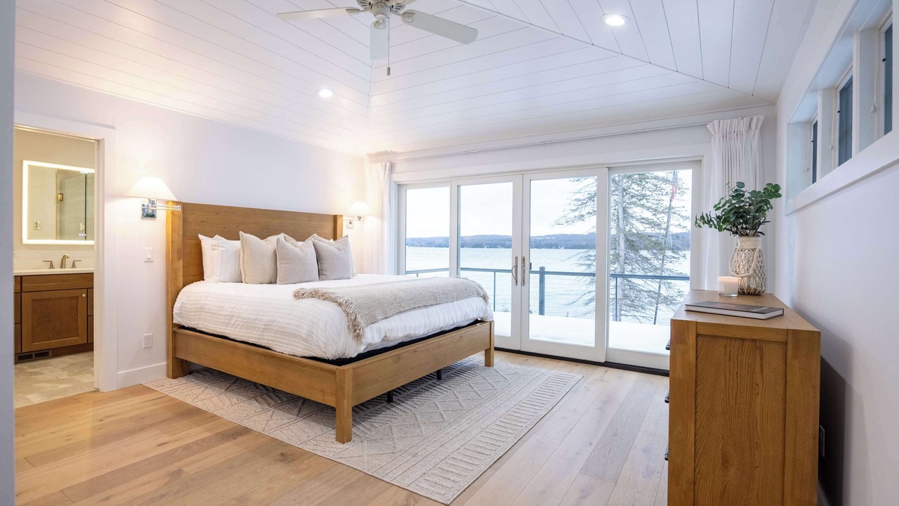 Photo of Bedroom in Kewadin