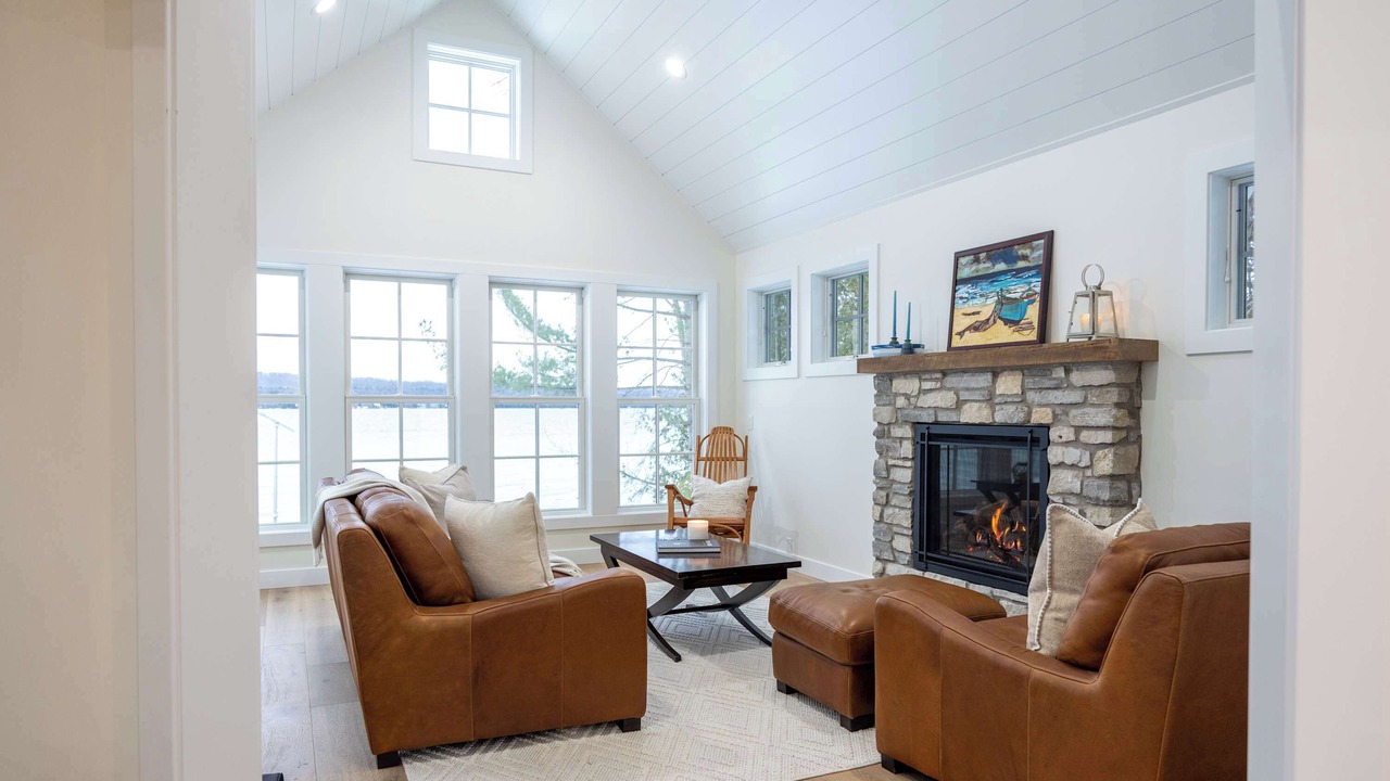 Photo of Livingroom in Kewadin