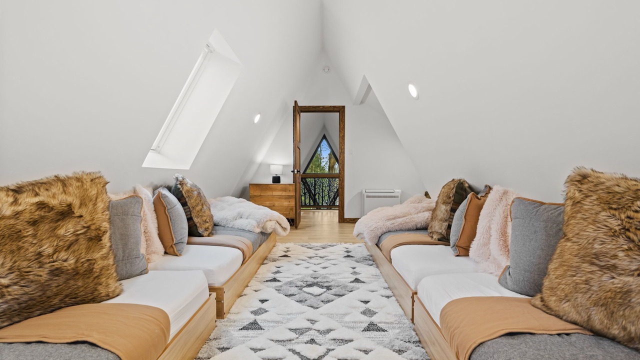 Photo of Bedroom in Jim Thorpe