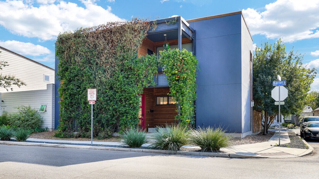 Photo of Outdoor in Southtown