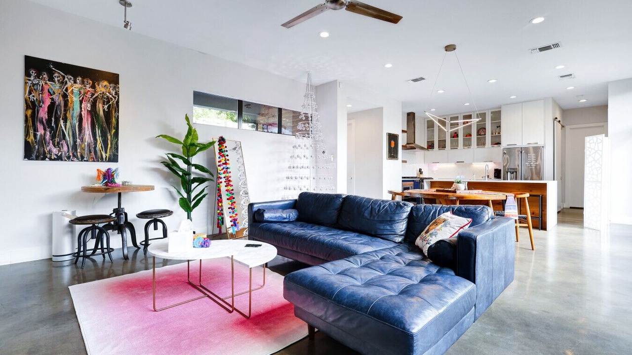 Photo of Livingroom in Southtown