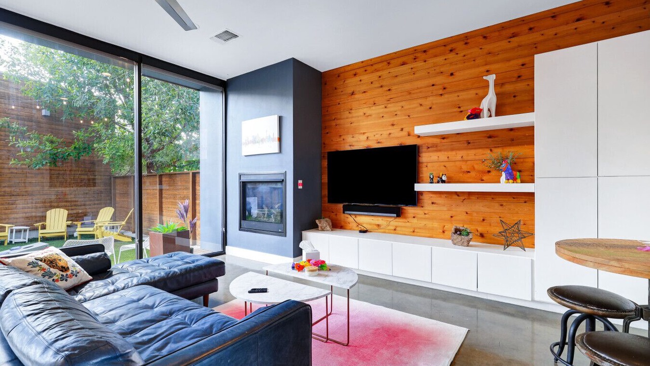 Photo of Livingroom in Southtown