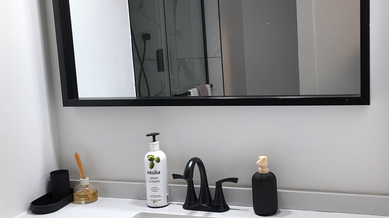 Photo of Bathroom in Terrebonne