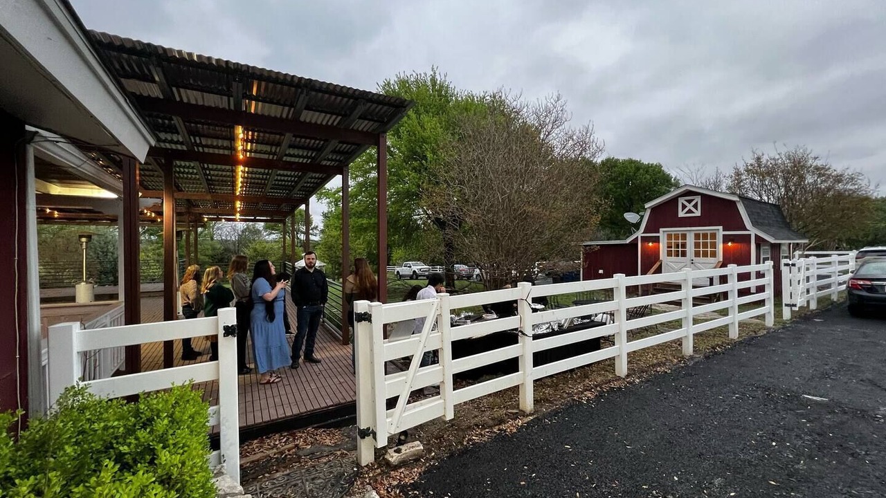 Photo of Outdoor in Melissa