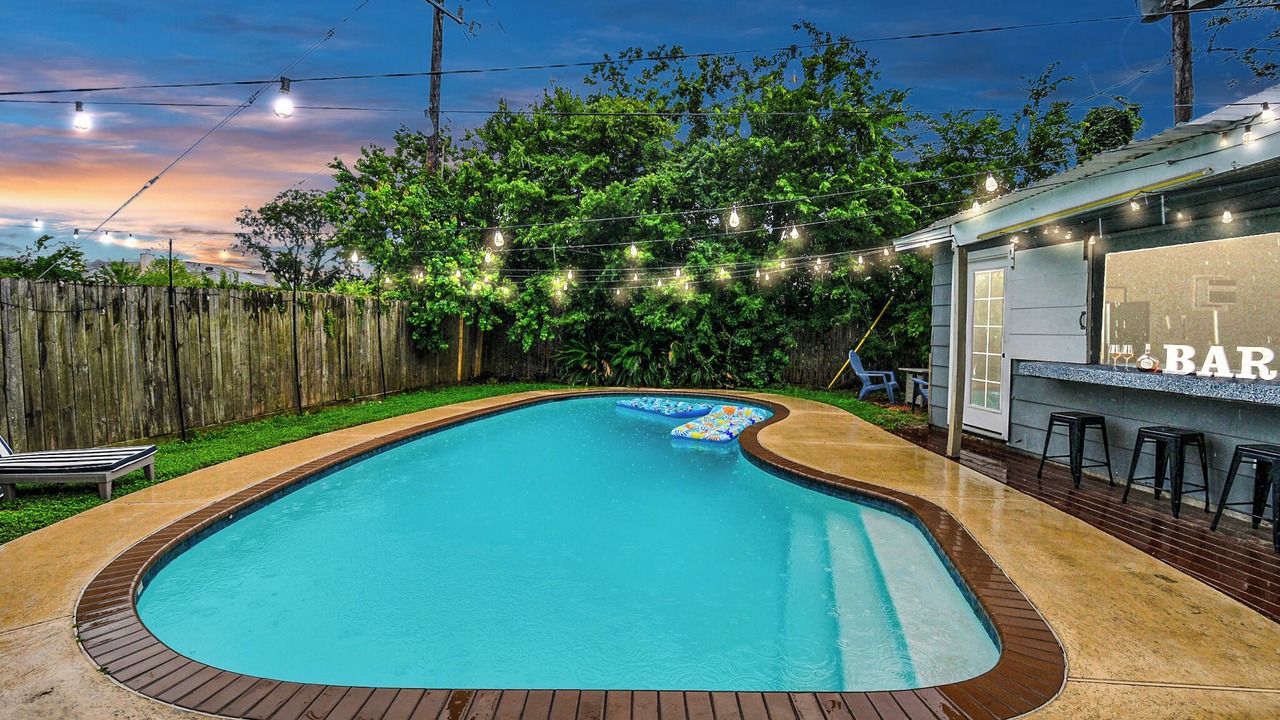 Photo of Outdoor in Woodlake - Briar Meadow