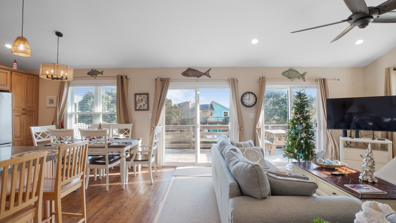 Photo of Livingroom in Sea Scape