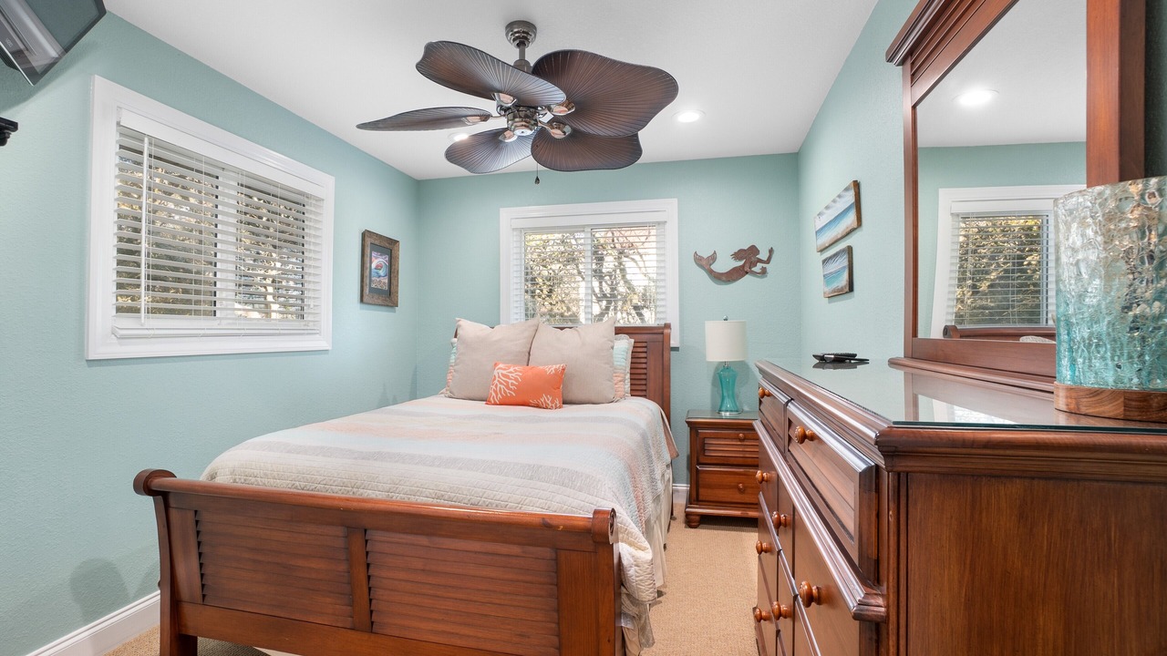 Photo of Bedroom in Sea Scape