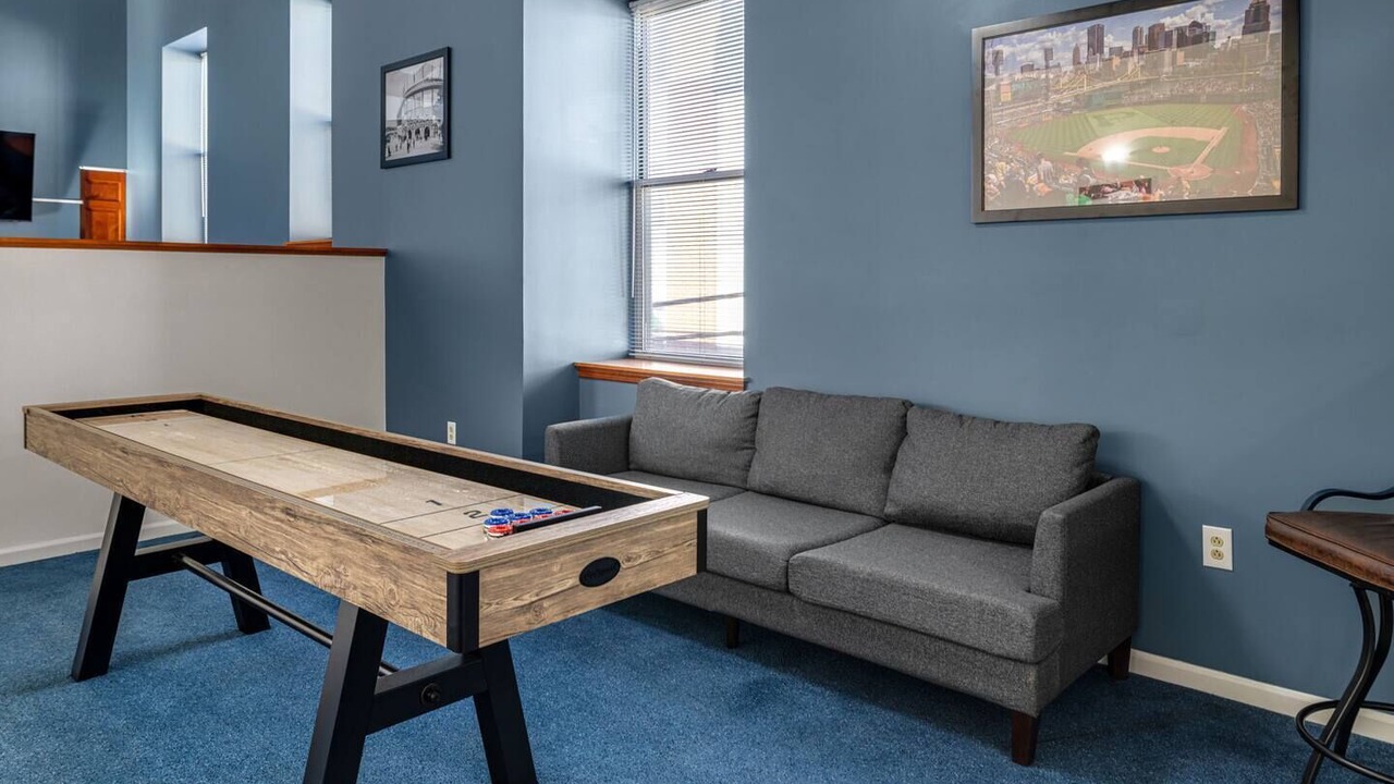 Photo of Livingroom in South Side Flats