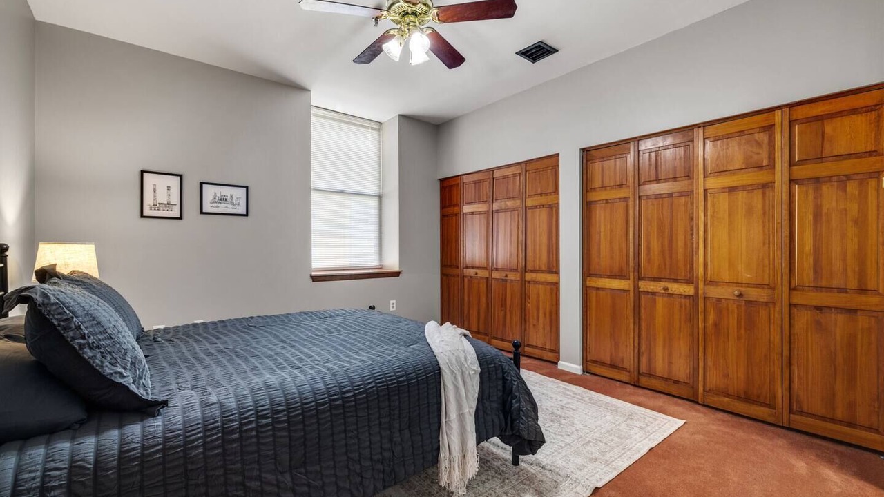 Photo of Bedroom in South Side Flats