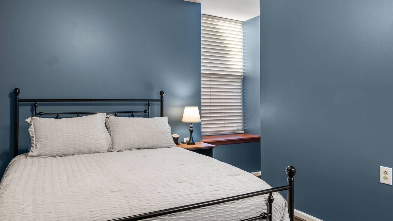 Photo of Bedroom in South Side Flats