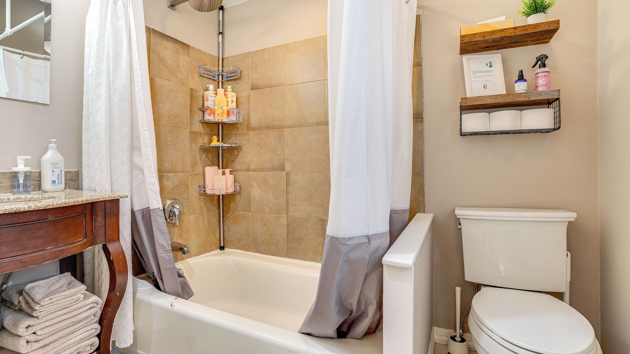 Photo of Bathroom in Highland