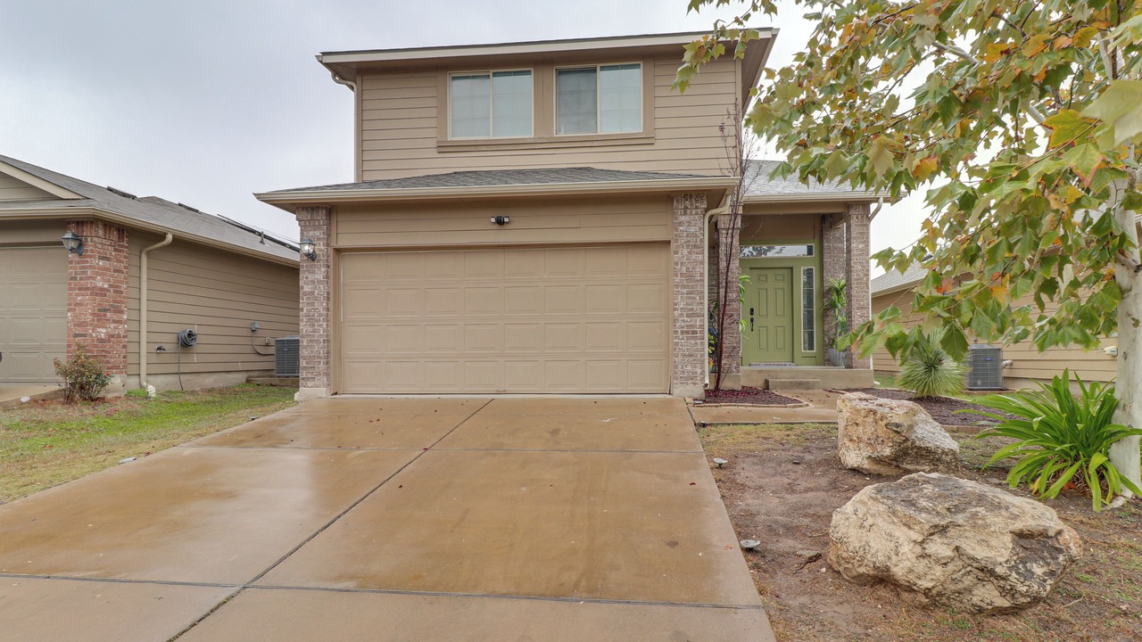 Photo of Outdoor in Manor