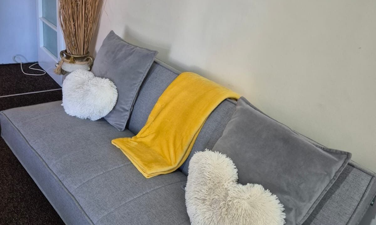 Photo of Livingroom in Oadby