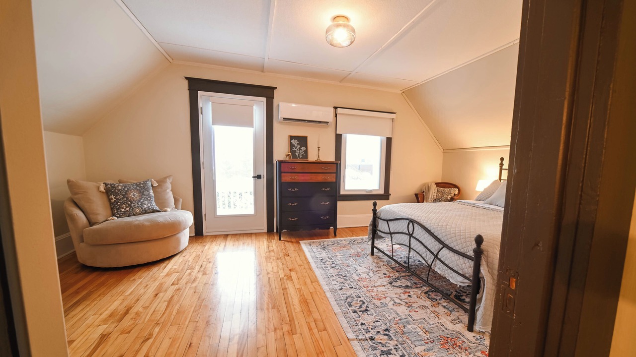 Photo of Bedroom in Scotstown