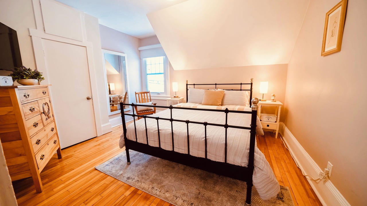 Photo of Bedroom in Scotstown