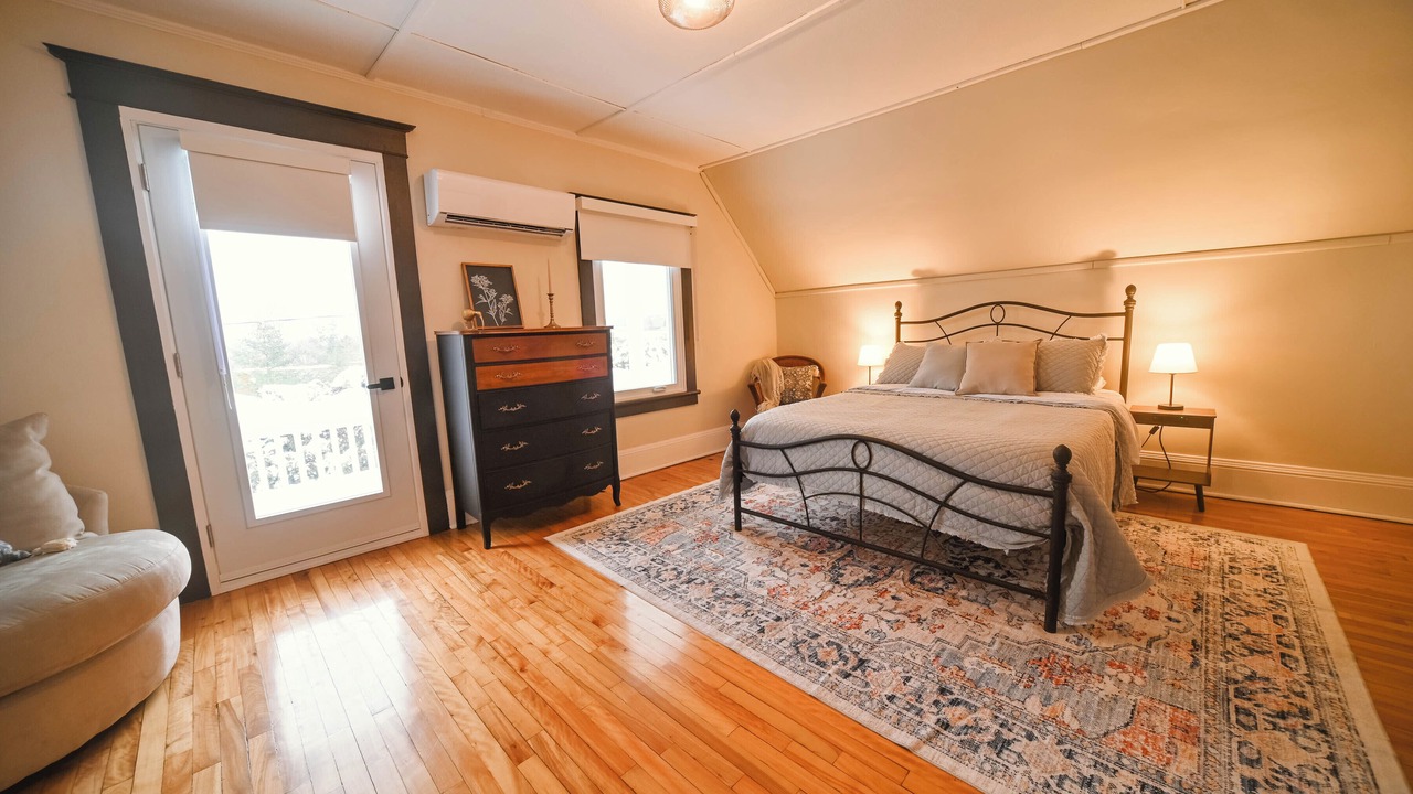 Photo of Bedroom in Scotstown