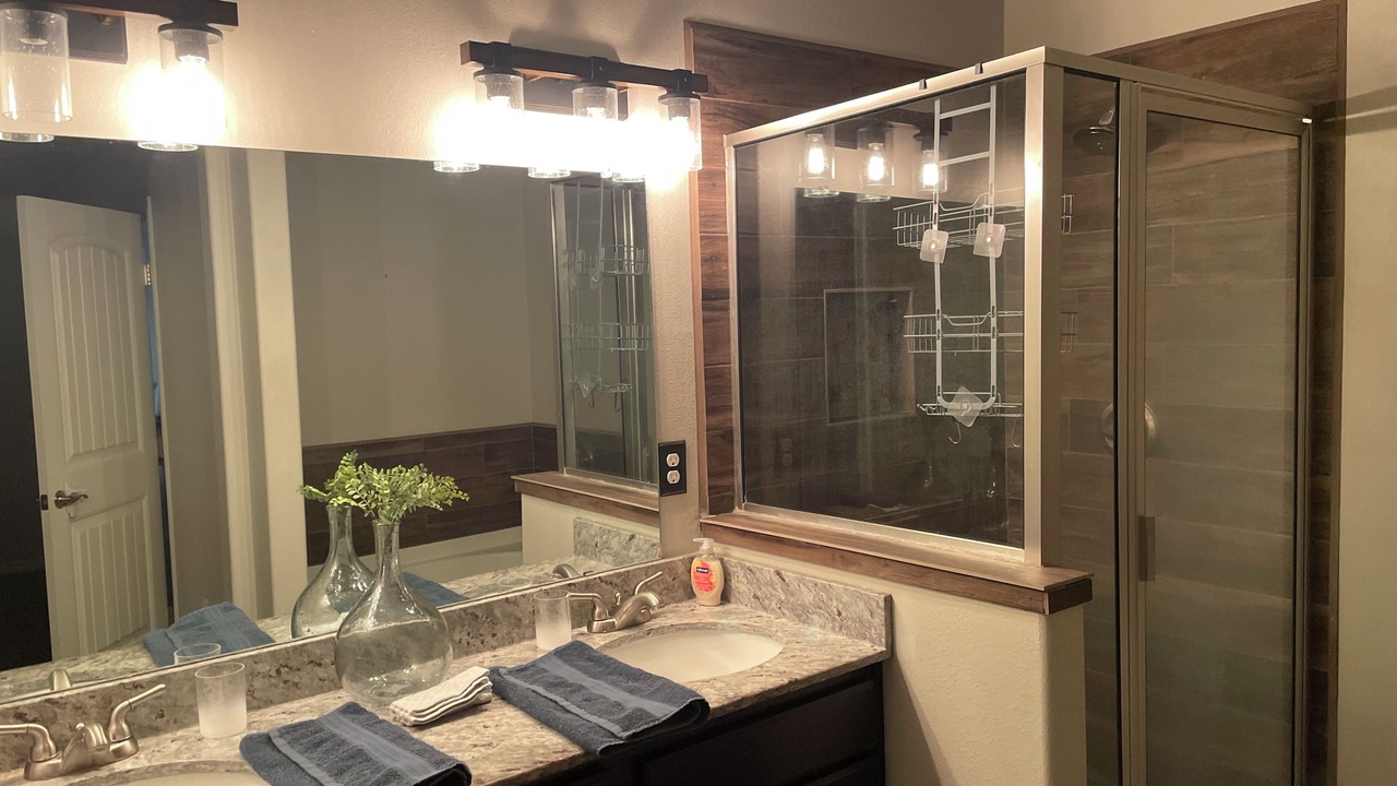 Photo of Bathroom in Hobbs