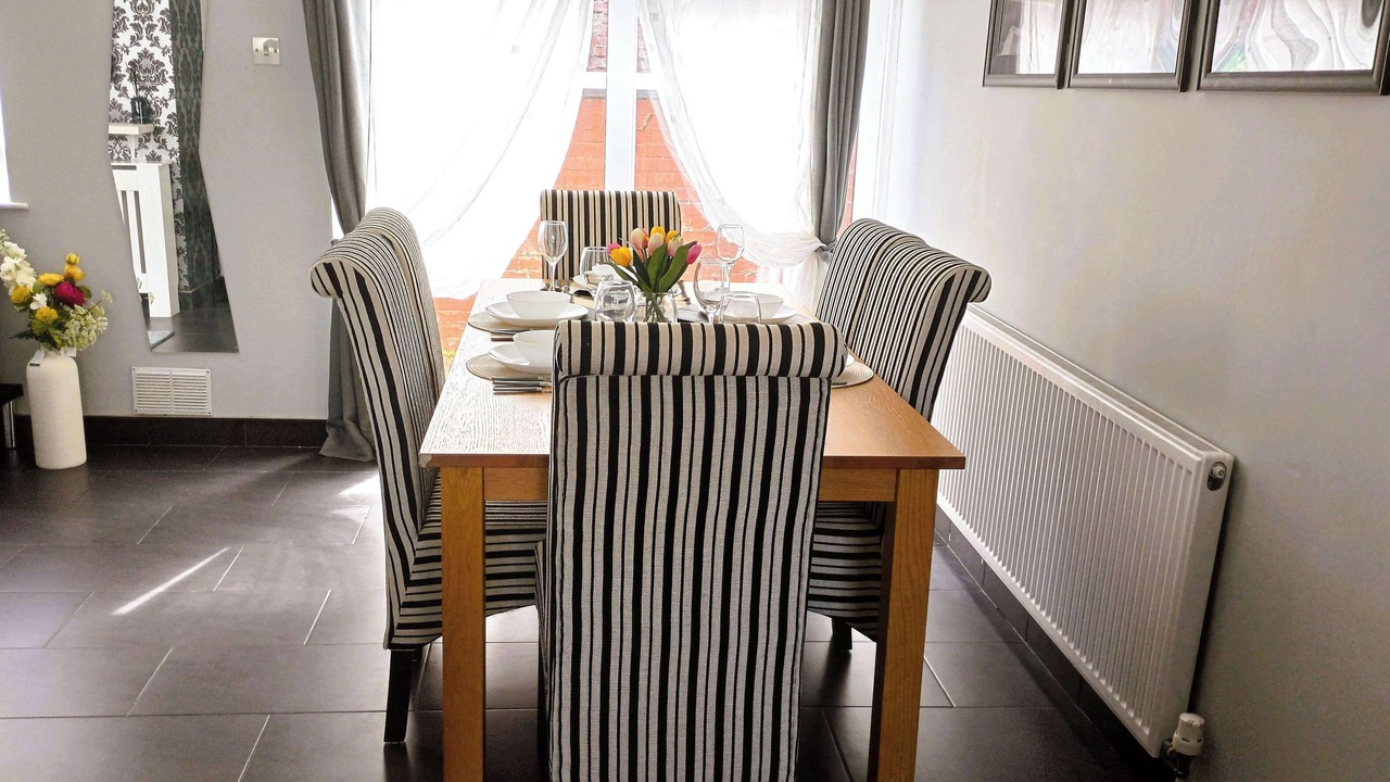 Photo of Others in Luton