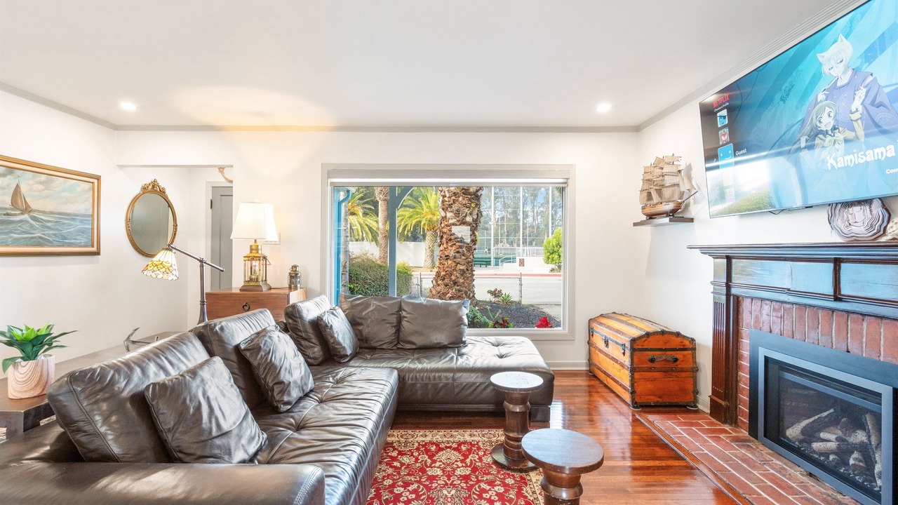 Photo of Livingroom in South San Francisco