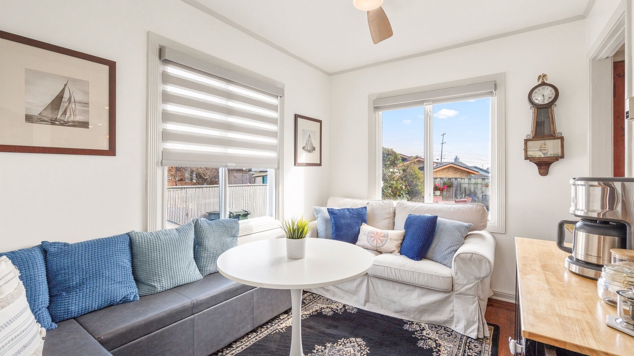 Photo of Livingroom in South San Francisco