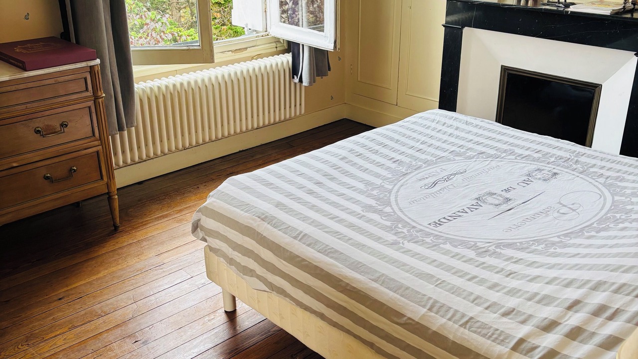 Photo of Bedroom in Bagneux