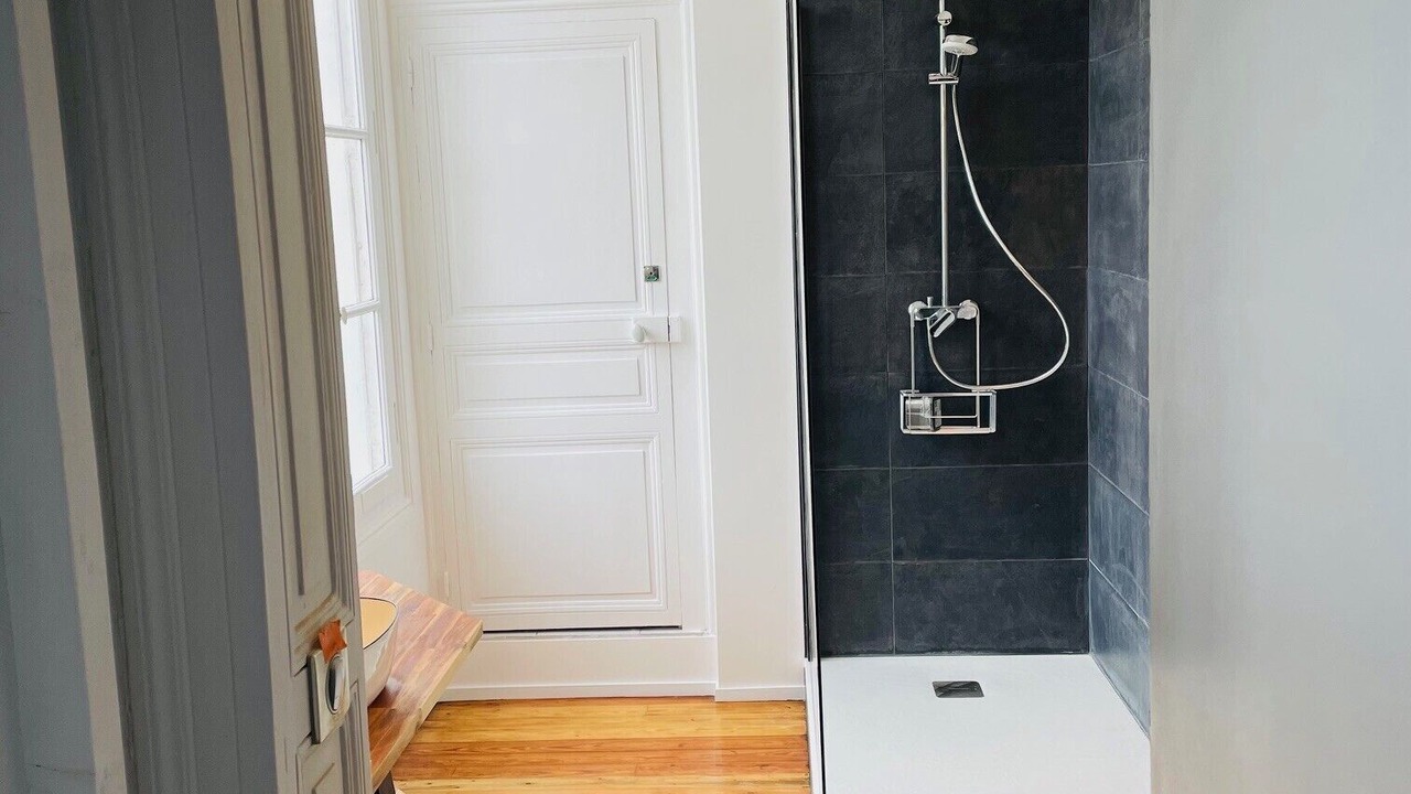 Photo of Bathroom in Bagneux