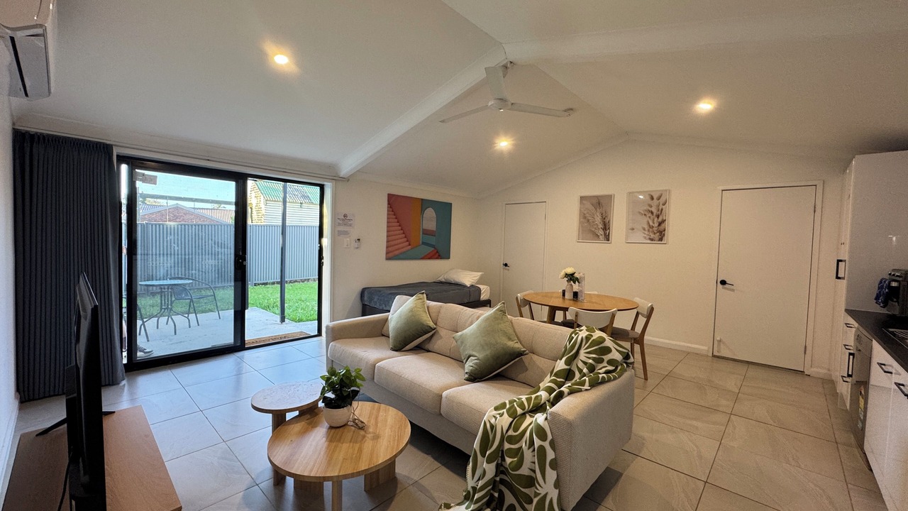 Photo of Livingroom in Belmont