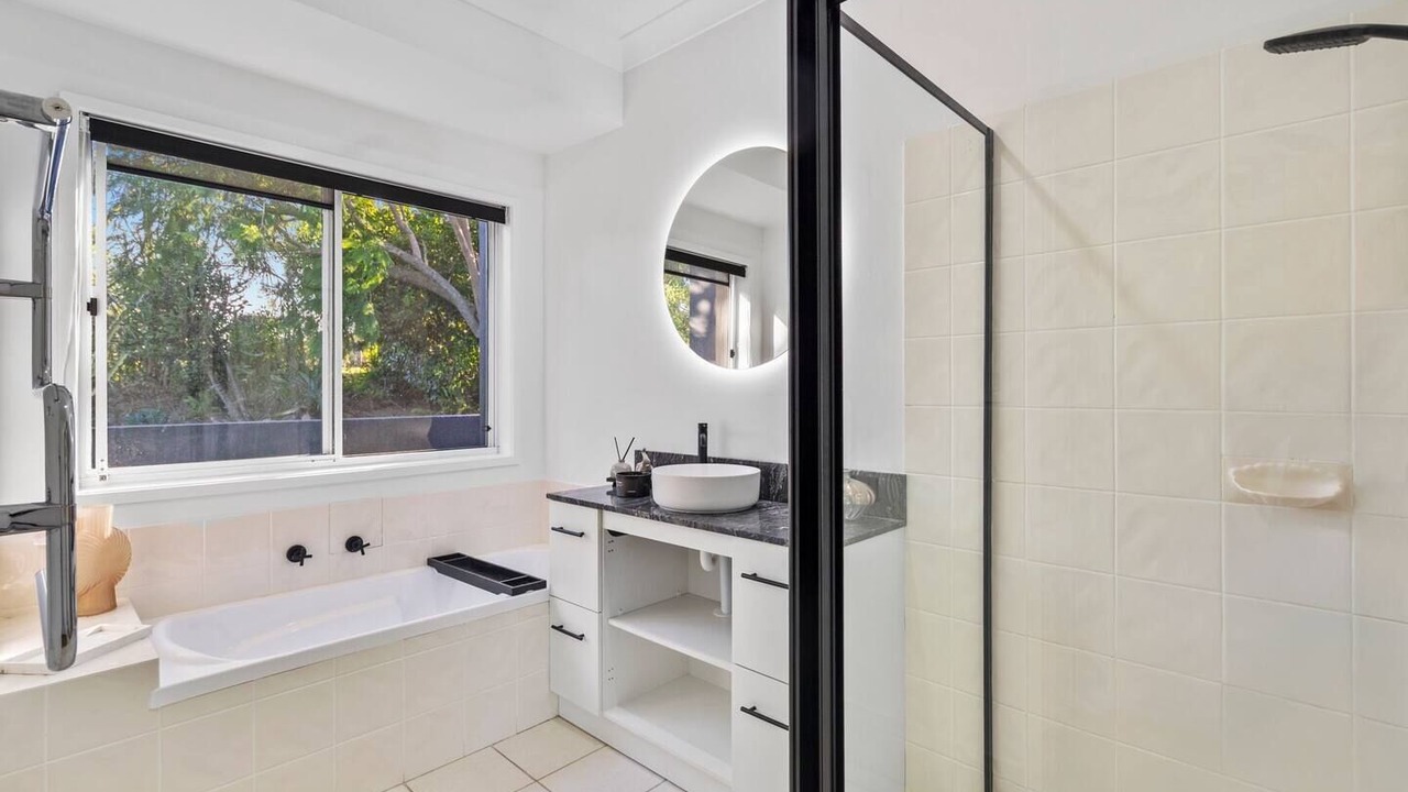 Photo of Bathroom in Tallai