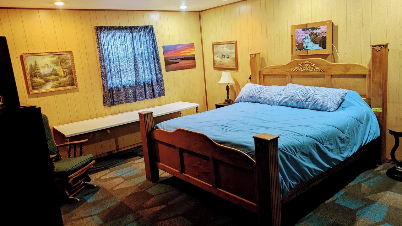 Photo of Bedroom in Burneyville