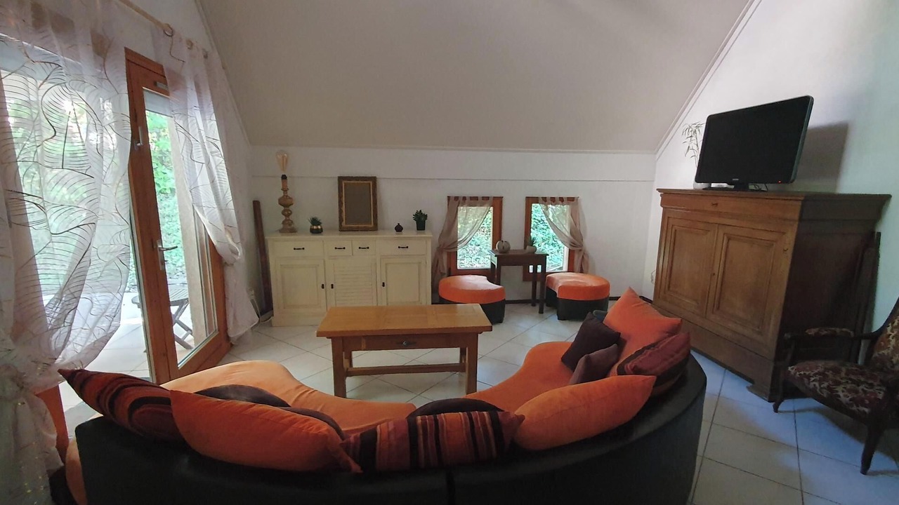 Photo of Livingroom in Lombez