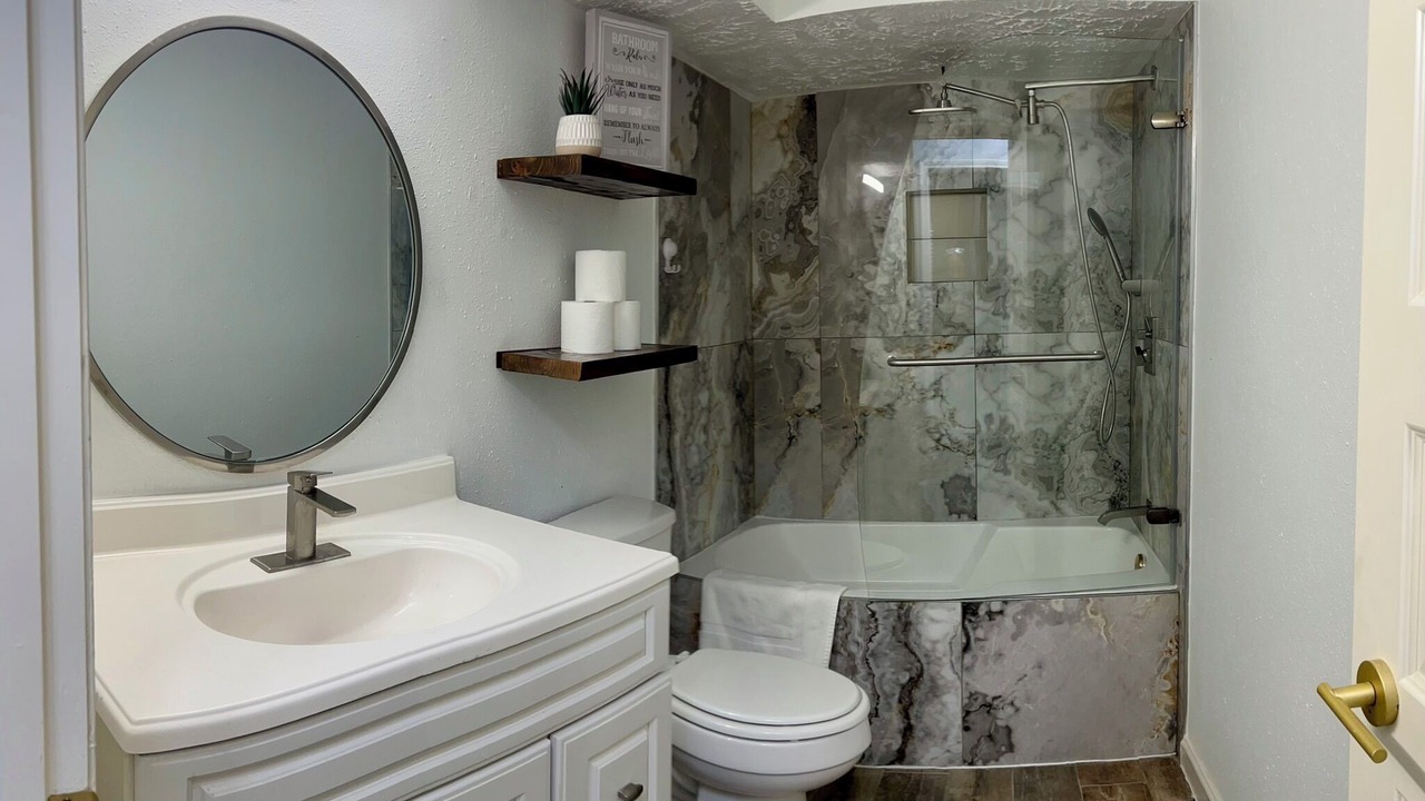 Photo of Bathroom in Barker