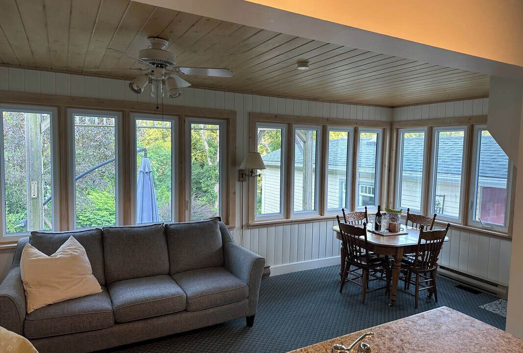 Photo of Livingroom in Prince Edward