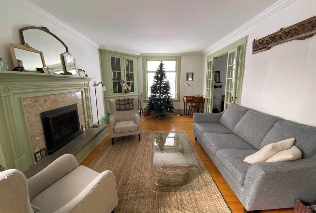 Photo of Livingroom in Prince Edward