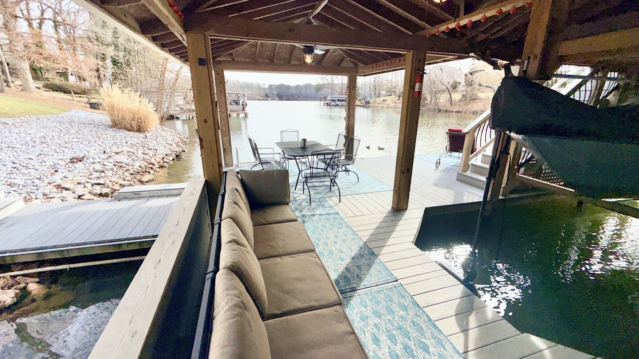 Photo of Outdoor in Bracey