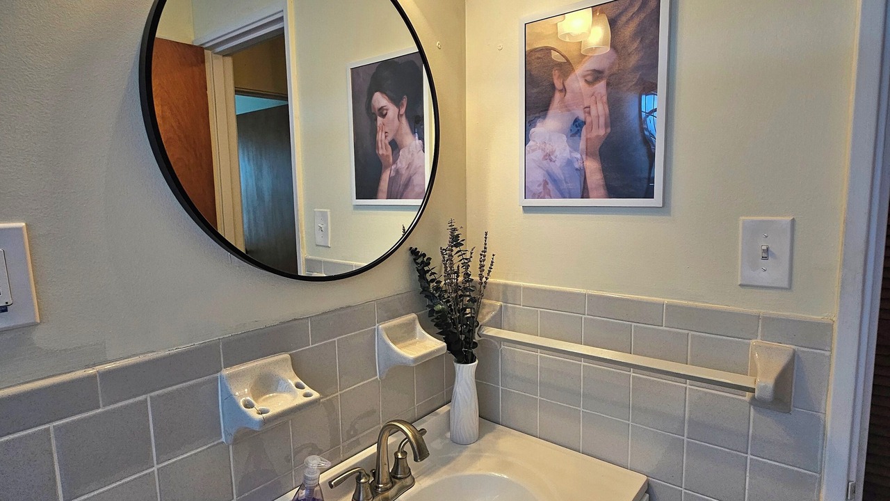 Photo of Bathroom in Oak Ridge